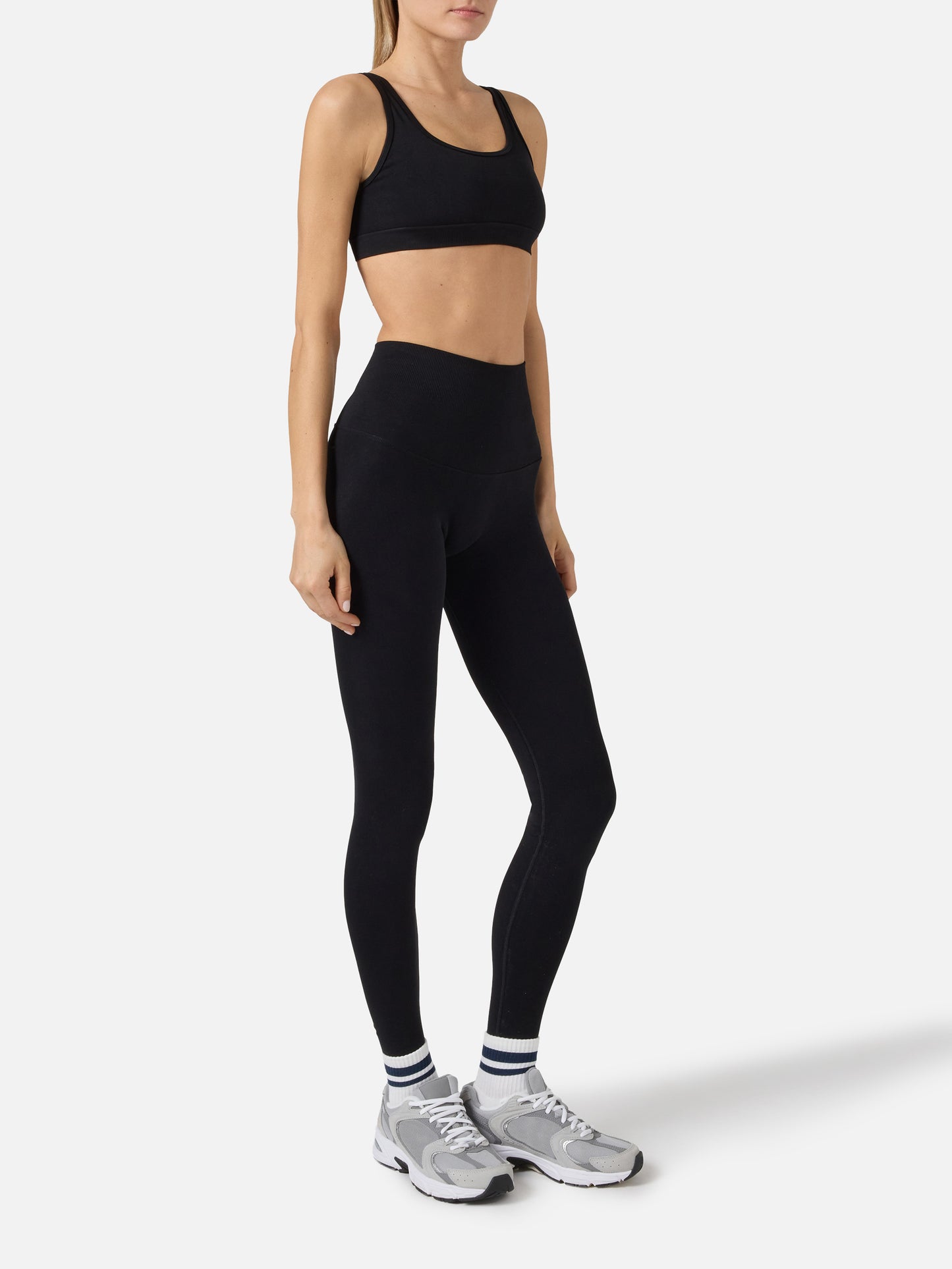 Black Vega technical fabric sports leggings