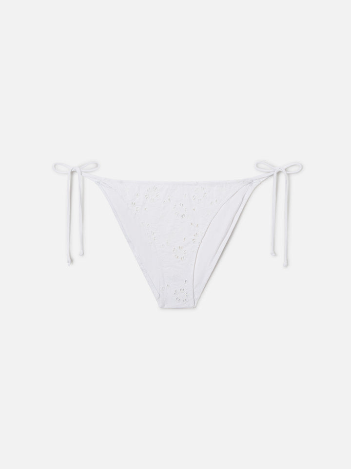 Leah Virgo white sangallo bikini