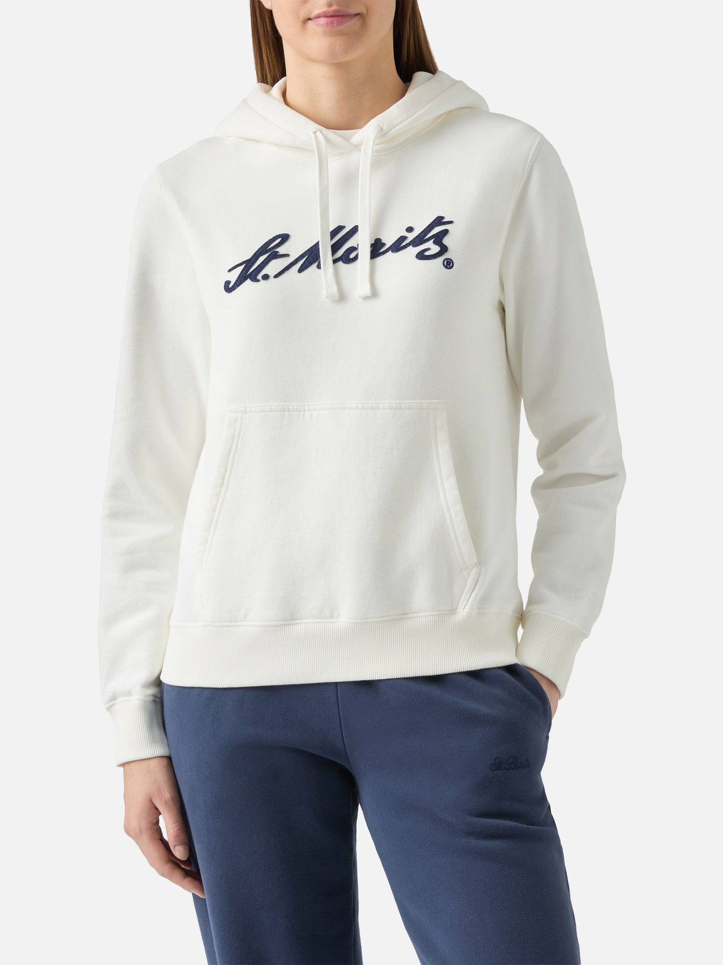 Virginia-Baumwollhoodie in Weiß mit St. Moritz-Stickerei | ST. MORITZ SONDEREDITION