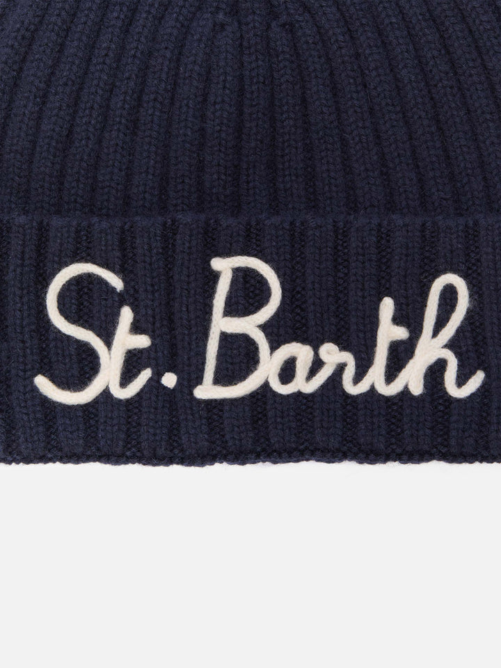 Wengen beanie in cashmere blend in blue with St. Barth embroidery