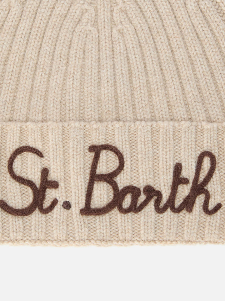 Wengen beanie in cashmere blend in beige with St. Barth embroidery