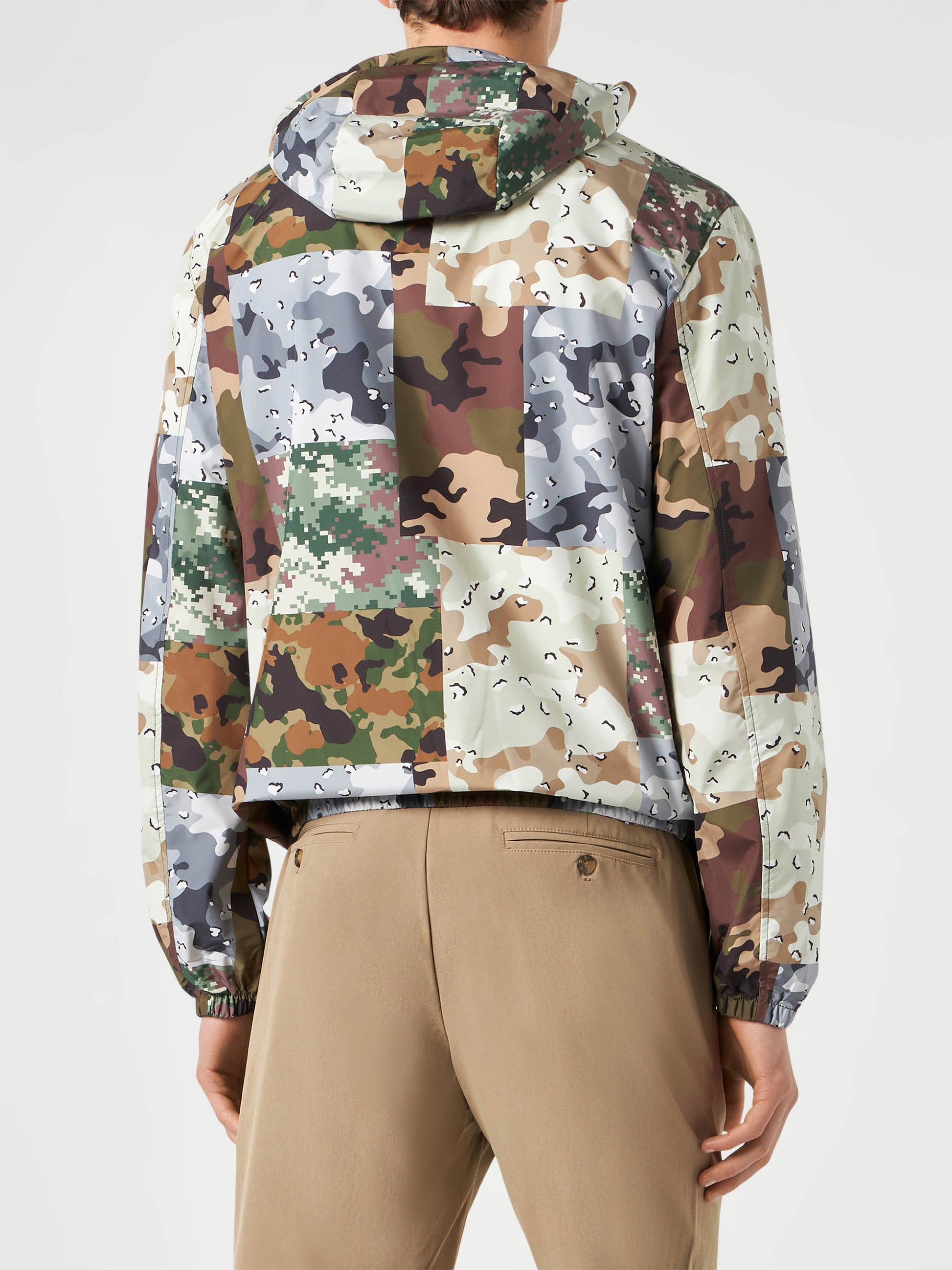 Man hooded lightweight windbreaker with camouflage print - MC2 Saint Barth