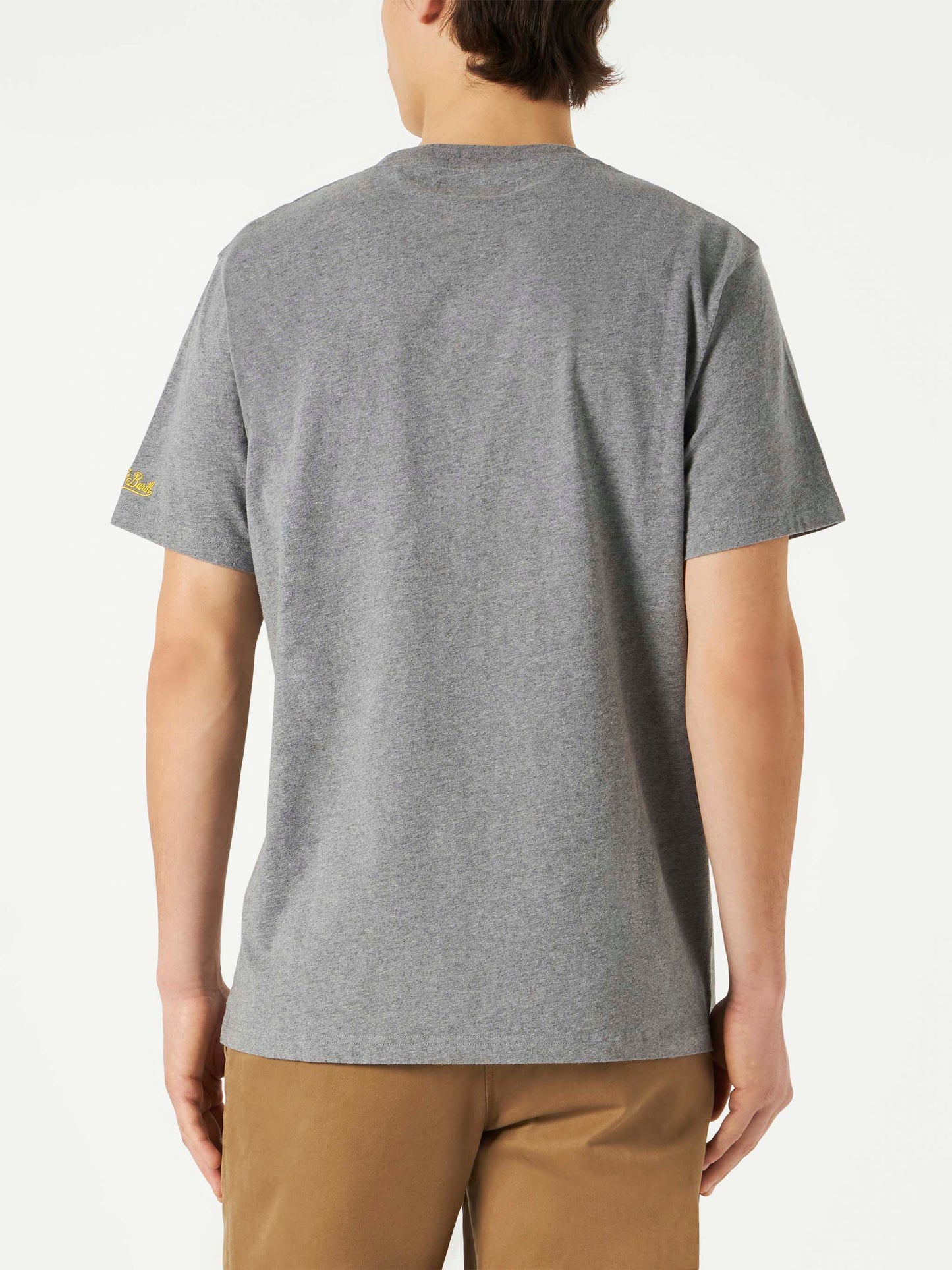 Herren-T-Shirt mit „Snoopy Weekend Mood“-Stickerei | SNOOPY – PEANUTS™ SONDEREDITION